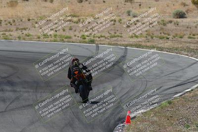 media/Apr-20-2025-AHRMA (Sun) [[393a79c373]]/Race/Group 3/Turn 4b/